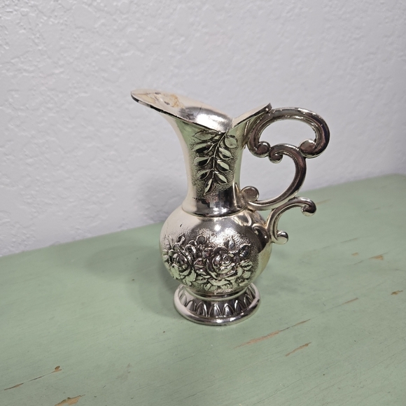 Small Silver Plated Floral Pitcher Delli Inc Japan Vintage - Picture 2 of 5